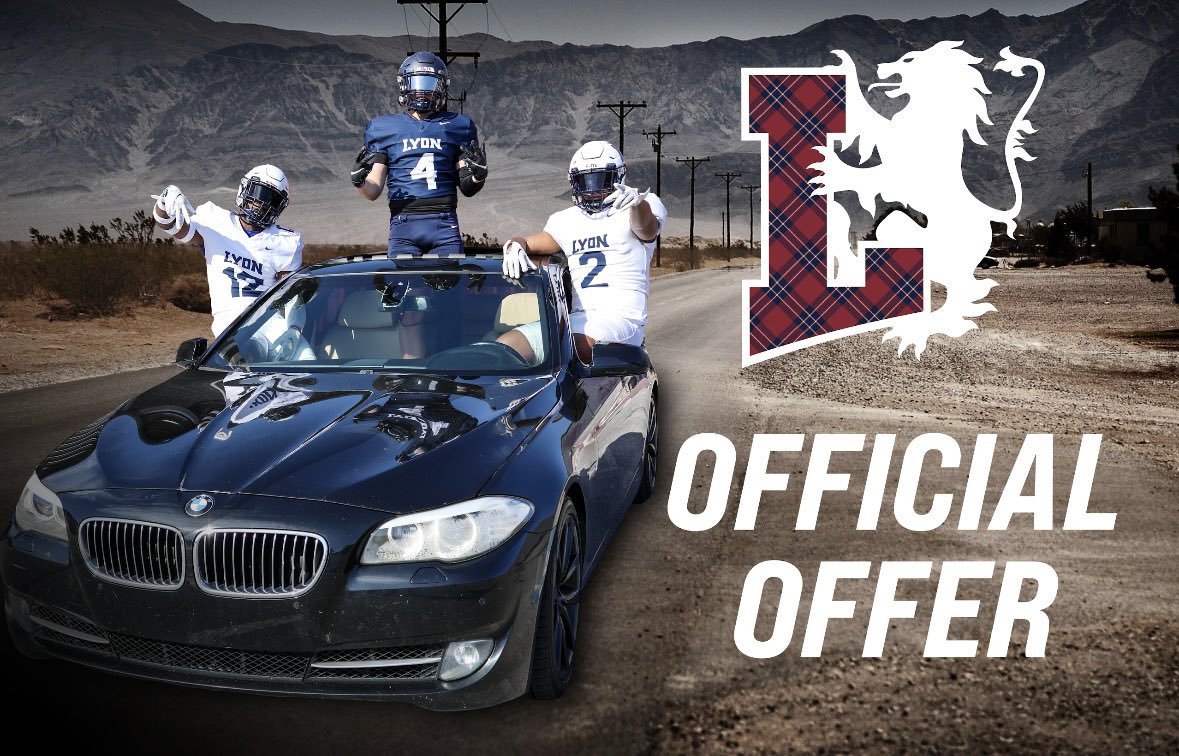 Chance2Robbins's tweet photo. #AGTG After a great conversation with @CoachRFreeland , I am blessed to receive an offer from Lyon College! @LyonHBC @CoachWebb @coachhunt1980 @guy2_zane @Cen10TitansFB https://t.co/VNbhWDf5ey