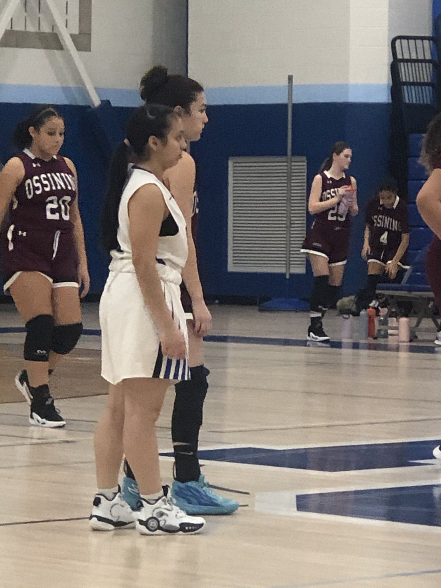BeyondTheGameC1's tweet image. Our BTGC player Adriana who’s a 9th grader playing on the Port Chester jv girls basketball team wearing one of new 2024 BTGC signature sneaker coming soon.
#back2basic
#basketballtraining
#youthdevelopment

beyondthegameconnection.com