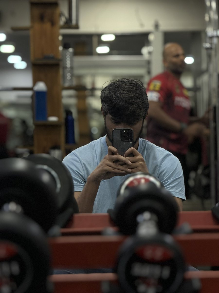 KuldeepSingh119's tweet photo. Packed day so far
- Conquered gym
- LeetCode Daily Challenge
- Node.js Grind
- Some React.js from
- Went to Office
Still a few tasks left to tackle .💪 #ProductiveDay #FinishStrong https://t.co/obL6QlzHVS
