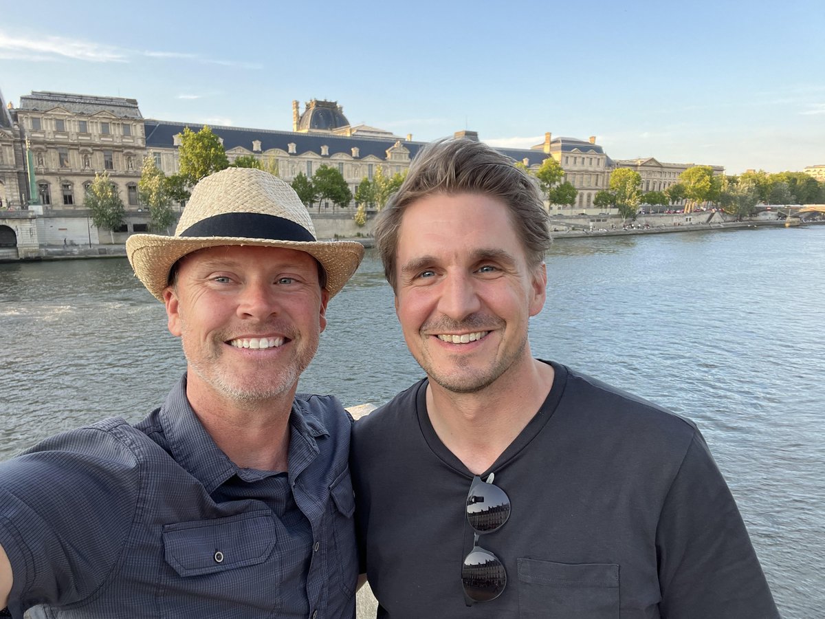 Kevin_McArdle's tweet image. I&apos;m not doing a full &quot;year in review post&quot; because I don&apos;t have the time right now and  you people don&apos;t care...but I am going to start a thread with some highlights. One was seeing my old friend and an amazing entrepreneur who sold me TWO businesses. He&apos;s now building the third,…