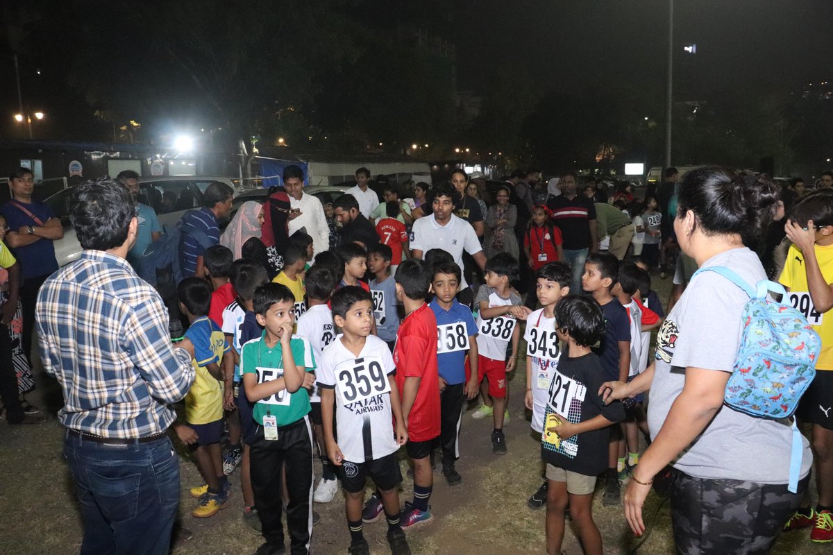 ShelarAshish's tweet photo. Our vibrant event at our Neighbourhood Winter Festival brought together children and youth for a day filled with exciting athletics. The joy of friendly competitions and sports warmed our hearts this evening.
#NEF2023 #athleics #VandreWest #sports https://t.co/2uheQXtJkD