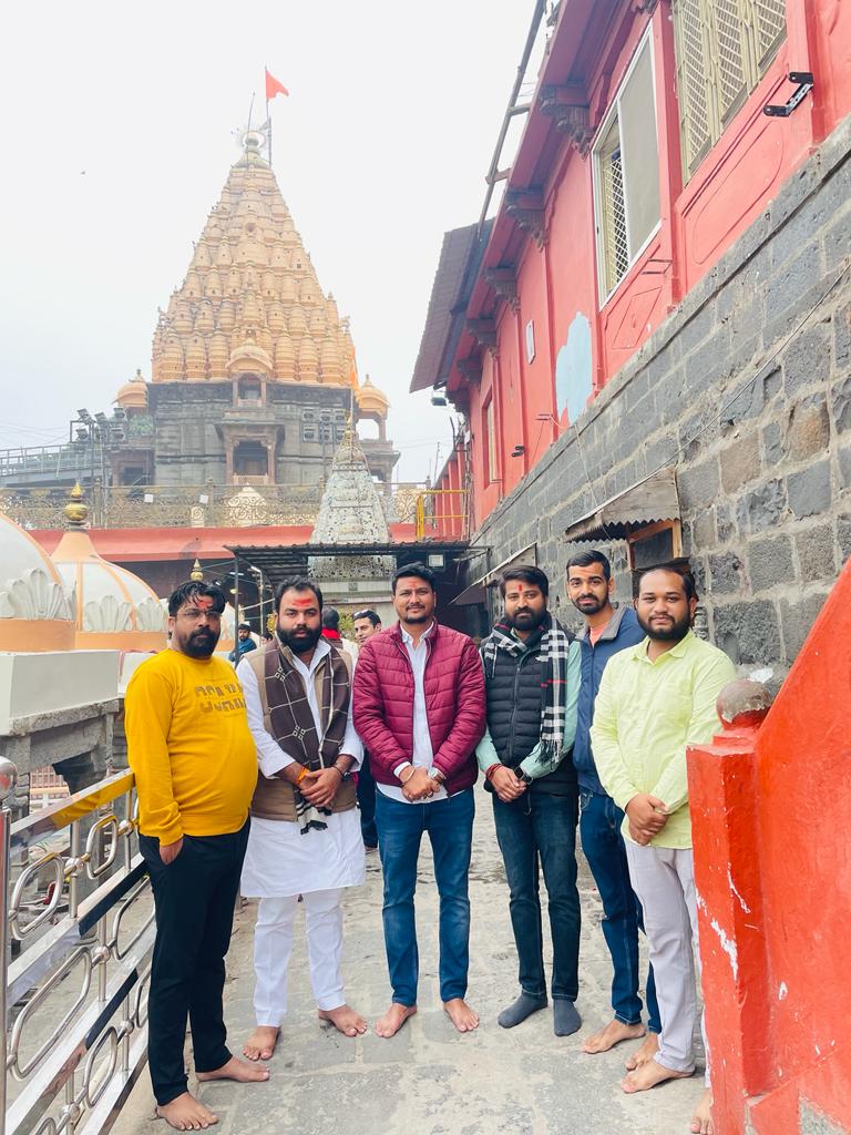 ManjulTripathi_'s tweet photo. आज उज्जैन मे बाबा महाकाल के दर्शन कर आशीर्वाद प्राप्त करने का सौभाग्य प्राप्त हुआ...
साथ मे NSUI अध्यक्ष श्री आशुतोष चौकसे जी एवं अन्य साथी मौजूद रहे... 
@AASHU_NSUI https://t.co/tOAiA9ai0R