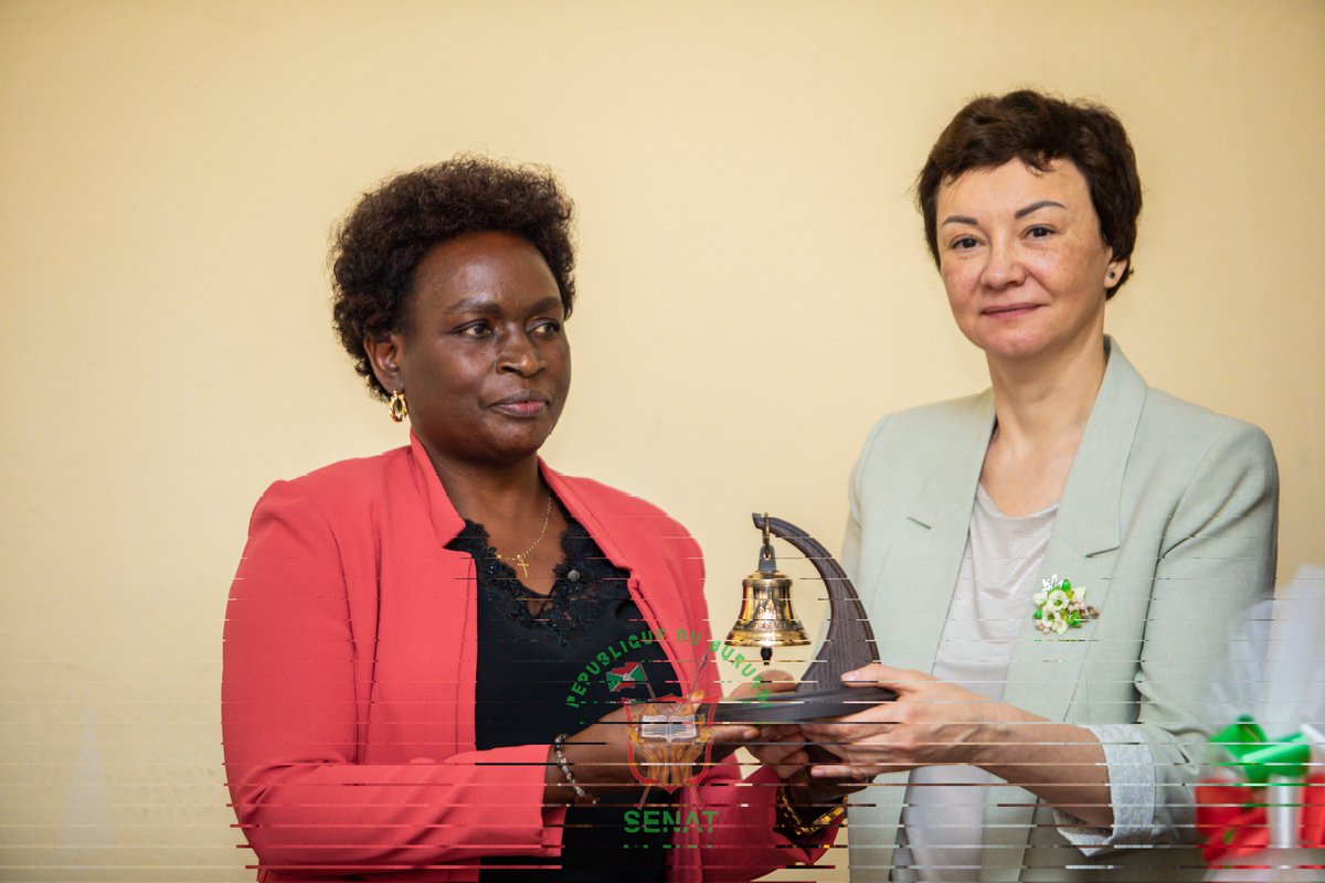 Burundi_senat's tweet photo. #Burundi: Au nom du Très @HonSinzohagera, le 1er Vice-Président du @burundi_senat, Hon. Denise Ndadaye, vient de recevoir en audience une délégation de l'Assemblée Législative de la Fédération de la #Russie, la Douma.

Leur entretien, qui a eu lieu au Bureau de liaison du Sénat de #Bujumbura, a porté sur le renforcement des relations de coopération entre le Parlement burundais et la Douma.