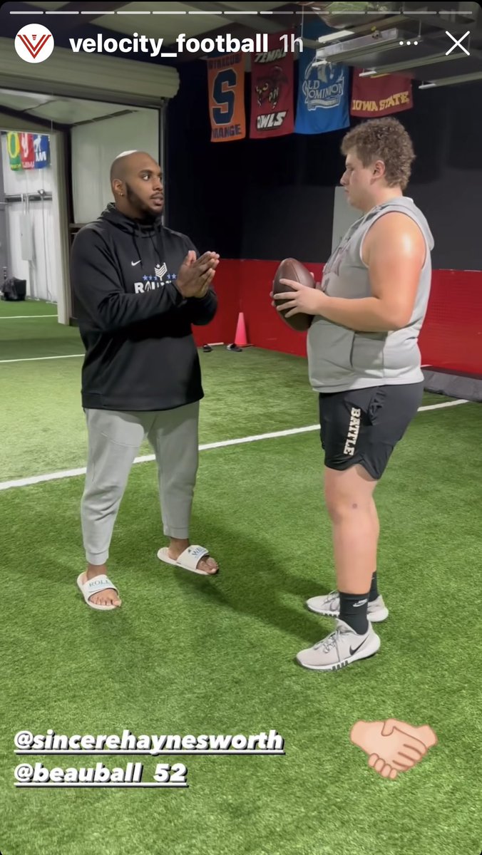 Beau_Ball13's tweet photo. It’s a great day @Velocity_FB when you have the opportunity to train with an All-American. Thanks @haynesworth413 for taking your time to work with me.
@CedartownF 
@CdrtownRecruits https://t.co/PiYBji95jm