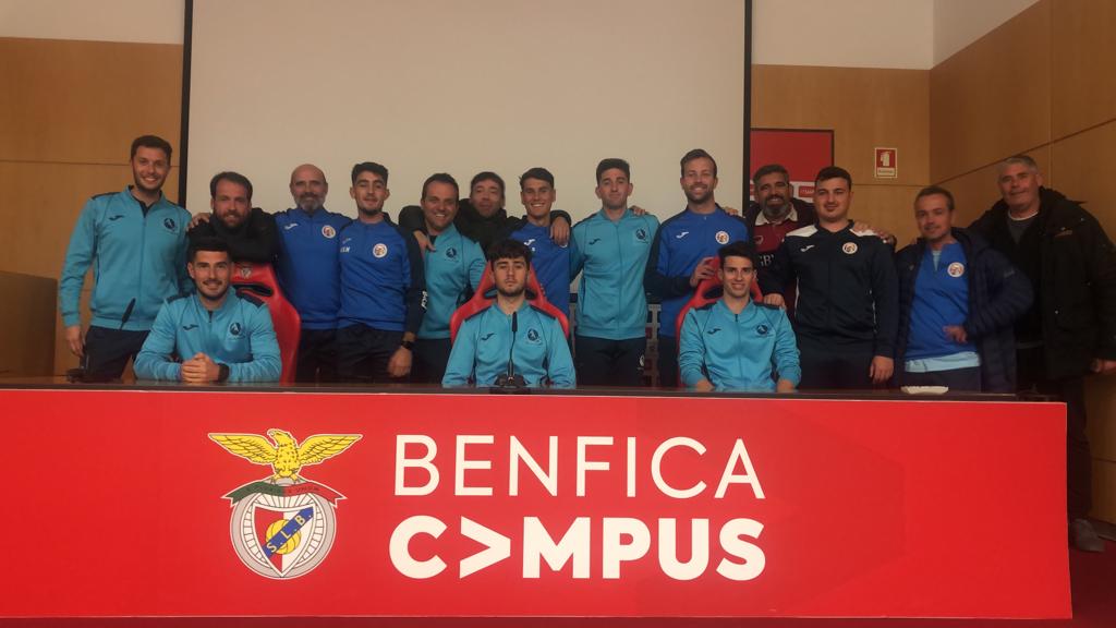 Entrenadores de fútbol Al-Qázeres tweet media