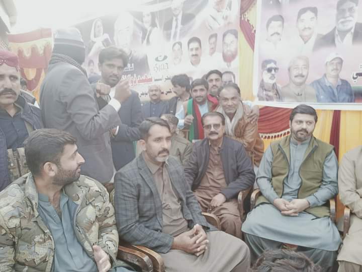 Today Saheed Zulifqar Ali Bhutto Birthday Celebrated Bhutto Chowk Kamber Atanded <a href="/NawabBurhanKhan/">Nawabzada Burhan Chandio</a> <a href="/MonniumChandio/">Nawabzada Abdul Monnium Khan Chandio</a>