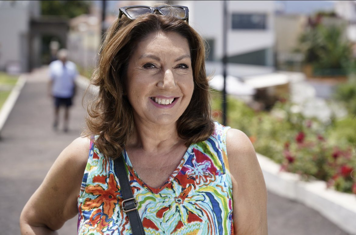 TheJaneMcDonald's tweet photo. The Canary Islands with Jane McDonald… new series on @channel5_tv at 9pm tonight! https://t.co/iU5buMkjES