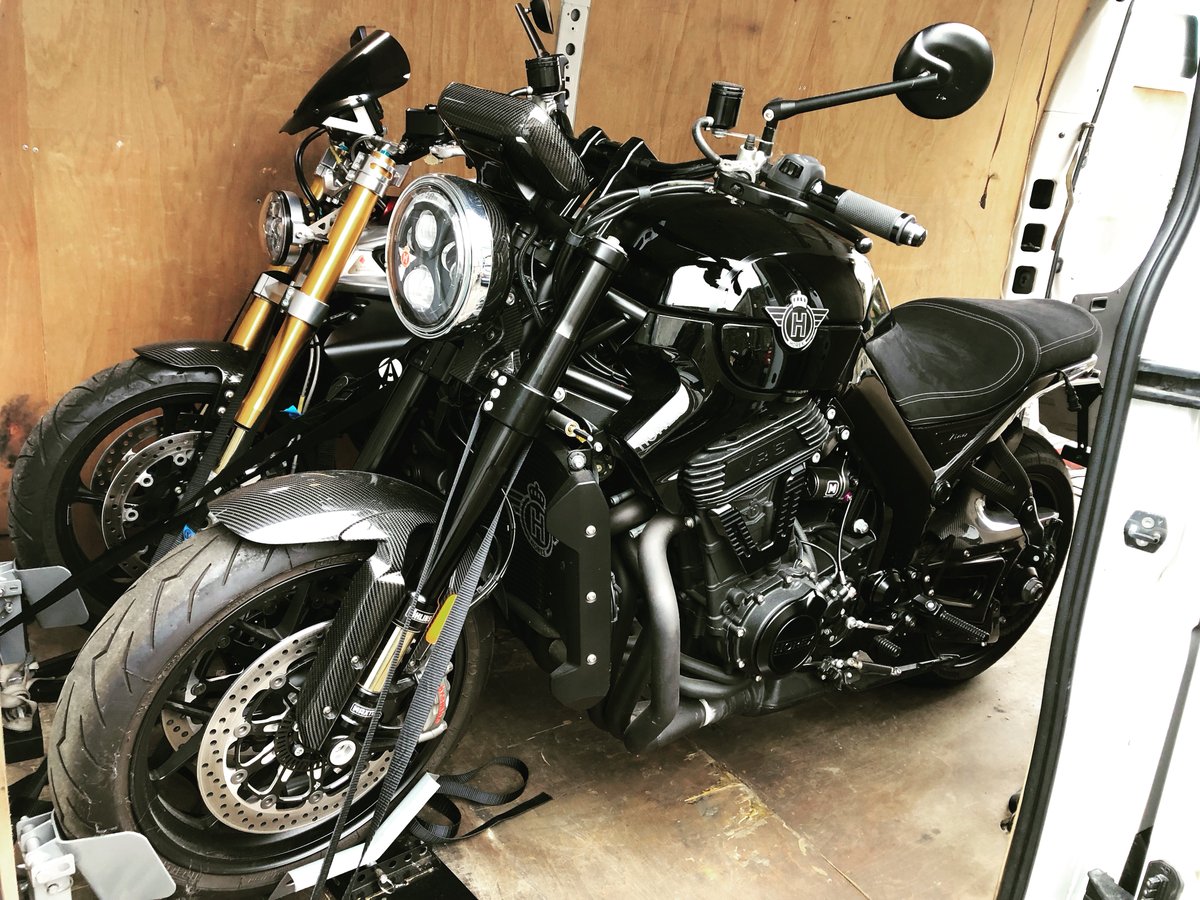 DeliveryAtlas's tweet photo. Horex VR6. Who wouldn't like 6 cylinders? 

#MotorcycleDelivery #MotorcycleTransport #AtlasMotorcycles #HorexVR6 #Horex https://t.co/lzbV9Q4Ewy