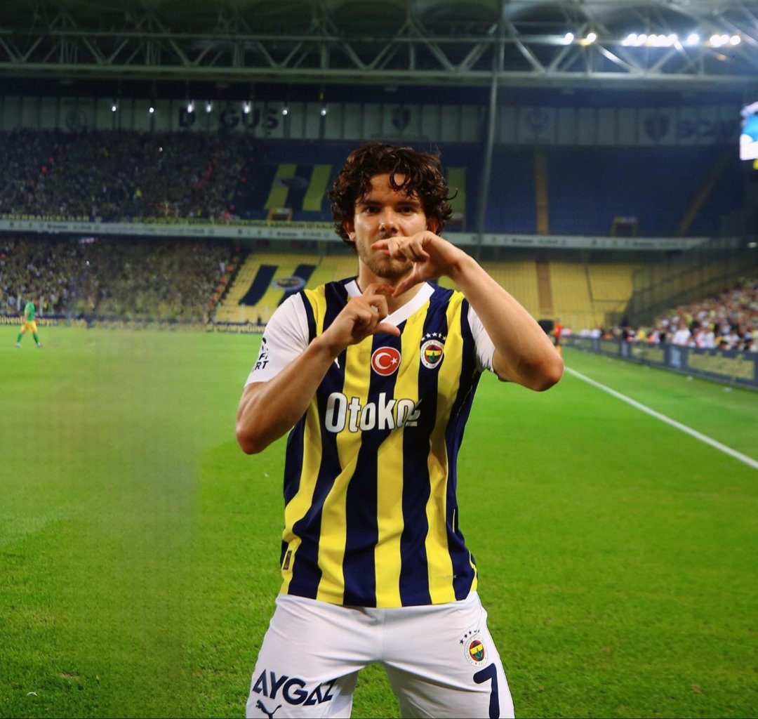 aynenbenyaptim's tweet photo. 🇺🇦 FENERBAHÇELİLER 
TAKİPLEŞİYOR 
💯Takibe Takip Zamanı💯

🇺🇦🇺🇦💯🔹RT YAPIN🔥🔥

🇺🇦🇺🇦💯🔹FAV ATIN🔥🔥

🇺🇦🇺🇦💯🔹GT YAZIN 🔥🔥

⭐⭐💯🔹BIRLIKTE BUYUYELIM 🔥

🔥BENİDE TAKİP ETMEYİ UNUTMAYIN🔥💛💙
#FethiSekin Bakambu Mauro Icardi
Ekrem İmamoğlu Kıvanç Talu #Kars
Yaşar Maaşını https://t.co/PDWVts83Uj