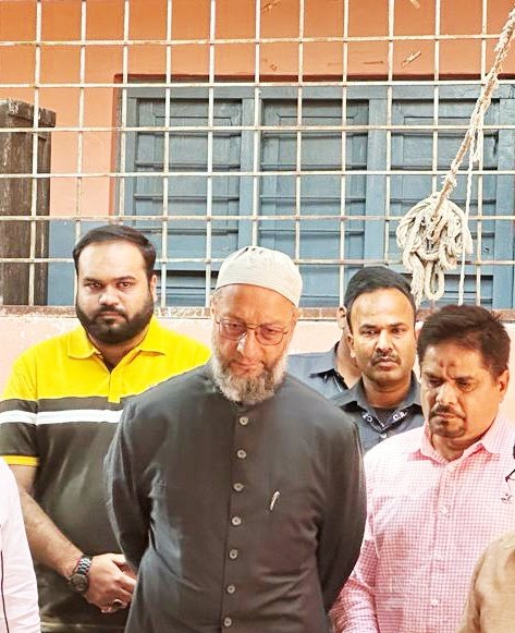 HusssainAsad's tweet photo. 𝐀𝐈𝐌𝐈𝐌 𝐏𝐫𝐞𝐬𝐢𝐝𝐞𝐧𝐭 𝐀𝐧𝐝 𝐌𝐏 𝐇𝐲𝐝𝐞𝐫𝐚𝐛𝐚𝐝 𝐉𝐚𝐧𝐚𝐛 𝐁𝐚𝐫𝐫𝐢𝐬𝐭𝐞𝐫 @asadowaisi 𝐒𝐚𝐡𝐚𝐛 𝐓oday  𝐕𝐢𝐬𝐢𝐭𝐞𝐝 𝐀𝐧𝐝 𝐈𝐧𝐬𝐩𝐞𝐜𝐭𝐞𝐝 𝐏𝐫𝐚𝐣𝐚 𝐏𝐚𝐥𝐚𝐧𝐚 𝐏𝐫𝐨𝐠𝐫𝐚𝐦𝐦𝐞 𝐂𝐞𝐧𝐭𝐞𝐫𝐬 https://t.co/iPbnPLy10p