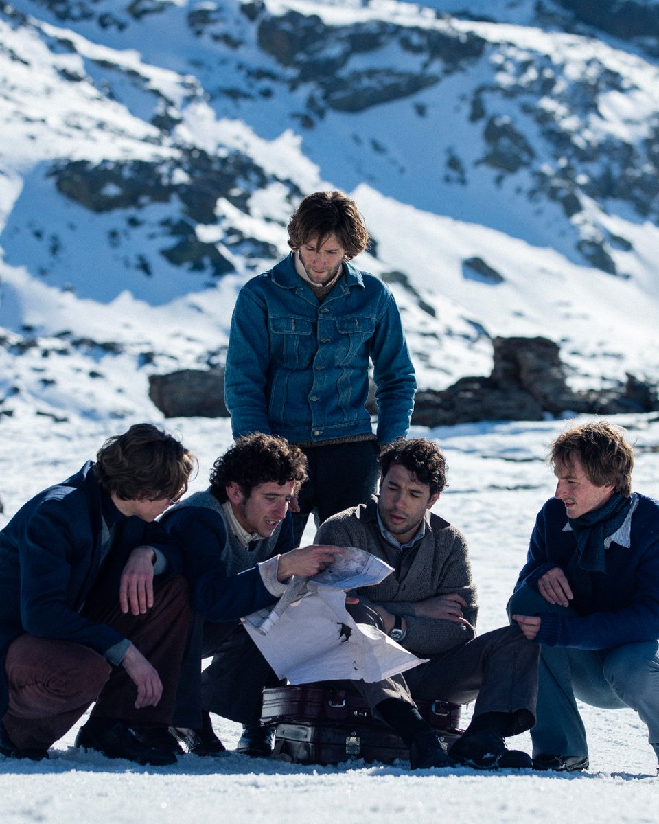 NetflixES's tweet photo. ¡Enhorabuena a todo el equipo de #LaSociedadDeLaNieve! La película de @filmbayona ha sido elegida por los BAFTA como finalista en la categoría de Mejor Película de habla no inglesa. Ya disponible en Netflix. https://t.co/E66feDSUZZ