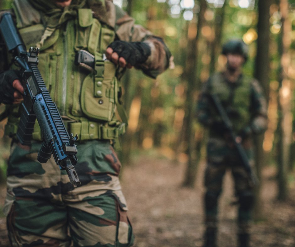 Van maandag 15 tot vrijdag 19 januari kun je militairen van het Opleidings- en Trainings Centrum Manoeuvre tegenkomen. 🪖 In het gebied tussen Arnhem, Apeldoorn, Hengelo (Overijssel) en Groenlo oefenen zij hun verkenningsvaardigheden.

➡️ Lees meer op oostgelre.nl/militairen-oef….