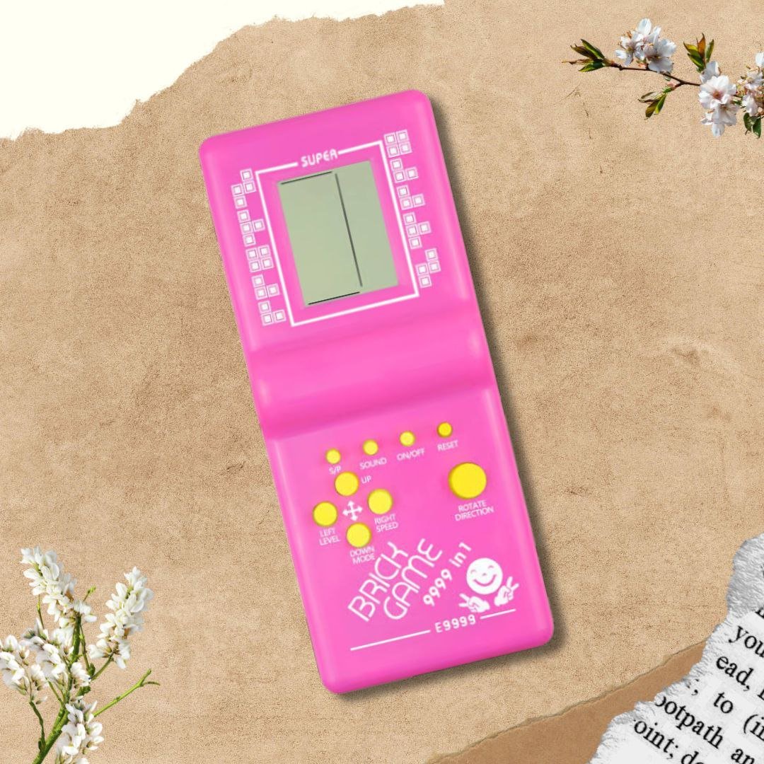 WRECKsonBernal's tweet photo. ୭ ˚ 𝑩𝒓𝒂𝒏𝒅 𝒏𝒆𝒘 Pink Handheld Game Console 📷⋆ ੈ.₊♡📷⋆₊⊹

DM TO MINE + 14,999
12 𝓼𝓽𝓸𝓬𝓴𝓼 ₱14,999✧.*📷˚ ༘

༘♡18.5 X8.5cm w/ TFT LCD
༘♡640x480 screen resolution
༘♡Built-in 9999 Games
༘♡Clear lcd display
༘♡Low power consumption
༘♡Powered by 2 AAA batteries https://t.co/QFxY114M8F