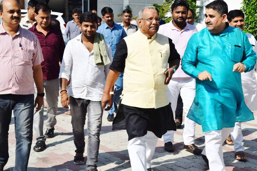 bjpmithleshji's tweet photo. @BJP4Bihar @tarkishorepd @RamsuratRai बिहार सरकार के पूर्व उपमुख्यमंत्री श्री तारकिशोर प्रसाद जी को जन्मदिन की हार्दिक बधाई। https://t.co/BIGoXTlLoK