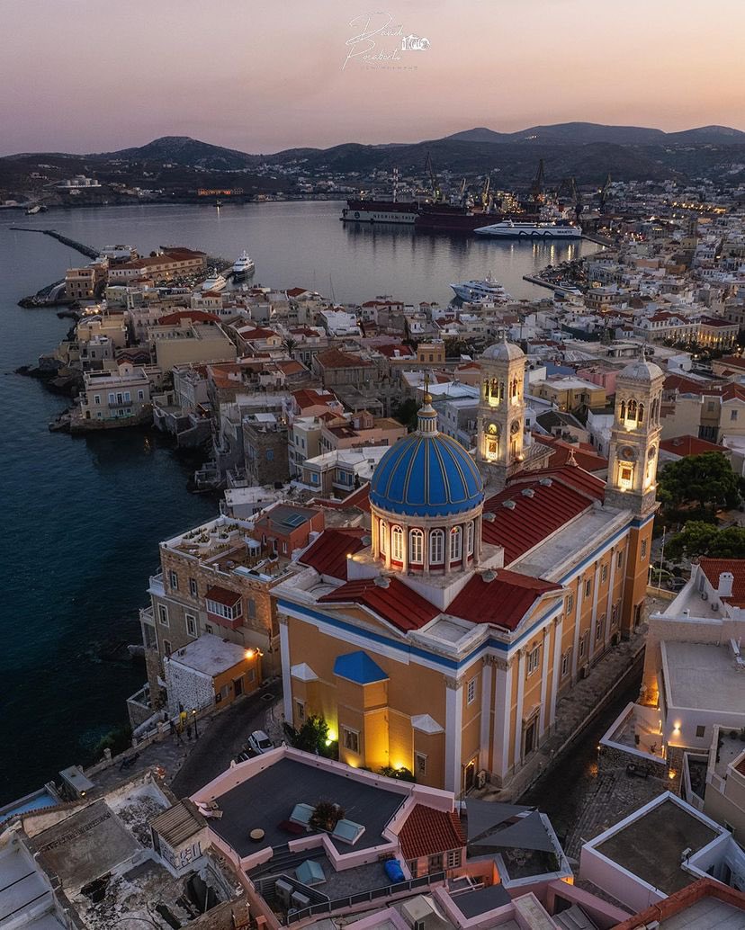 Syros Island, Greece 🇬🇷 📸:@DavidRocaberti