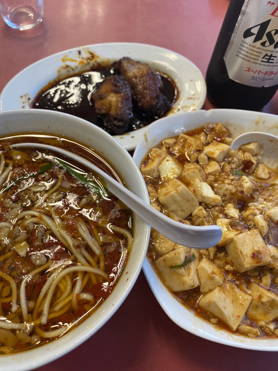 1109_rrr's tweet photo. サナと同じの物食べたから、
もうサナって事でいいかな？

#TWICE #TWICEサナ
#味仙矢場 #名古屋

手羽先とビールは絶対関係無いよな笑 https://t.co/QmZnNvh8ML