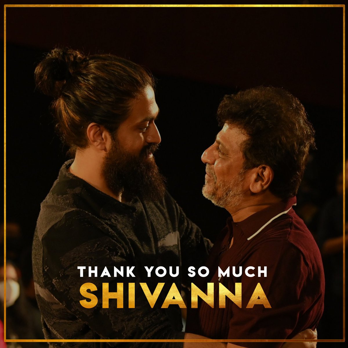 YashTrends's tweet photo. Firstly Heartful Thanks @NimmaShivanna ❤️‍🔥 From Each and every Yash Boss Fans. 

Undoubtedly you are an Biggest Inspiration both for us and Our Idol, Your Kindness, Support and Down to Earth nature made what you are Now !!

#YashBirthdayCDP #ToxicTheMovie @TheNameIsYash https://t.co/uCLELSib33