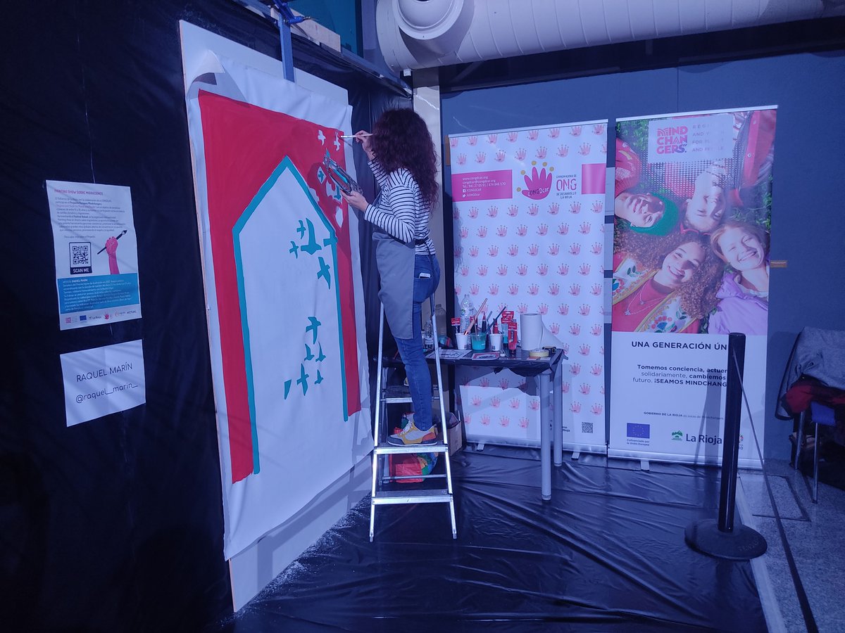 cONGDcar's tweet photo. Todo un lujo compartir espacios con las personas jóvenes que se acercaron a la Gota de Leche y mostraron interés por nuestro proyecto 🎨.
🧐  Atentas y atentos a nuestras redes que en los próximos días os iremos enseñando más imágenes de la actividad. https://t.co/LWfbzM220M