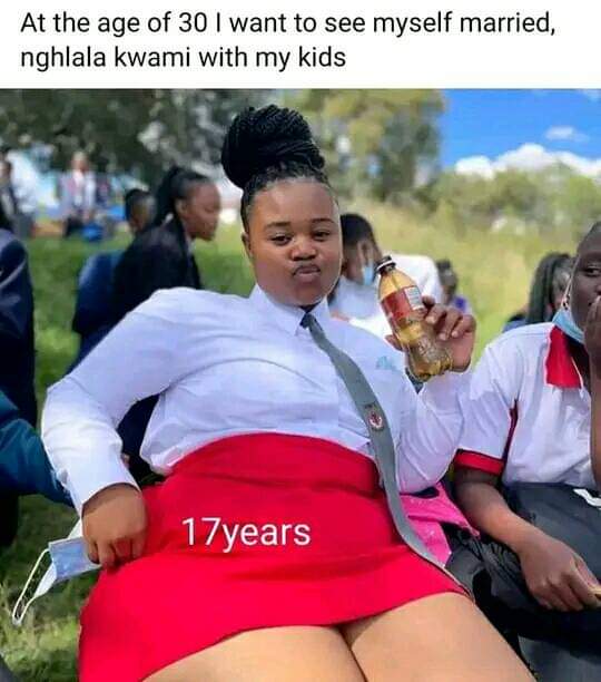 justbongza's tweet photo. I can't see this thread alone 🤣🤣🤣 https://t.co/18d3kWe9dC