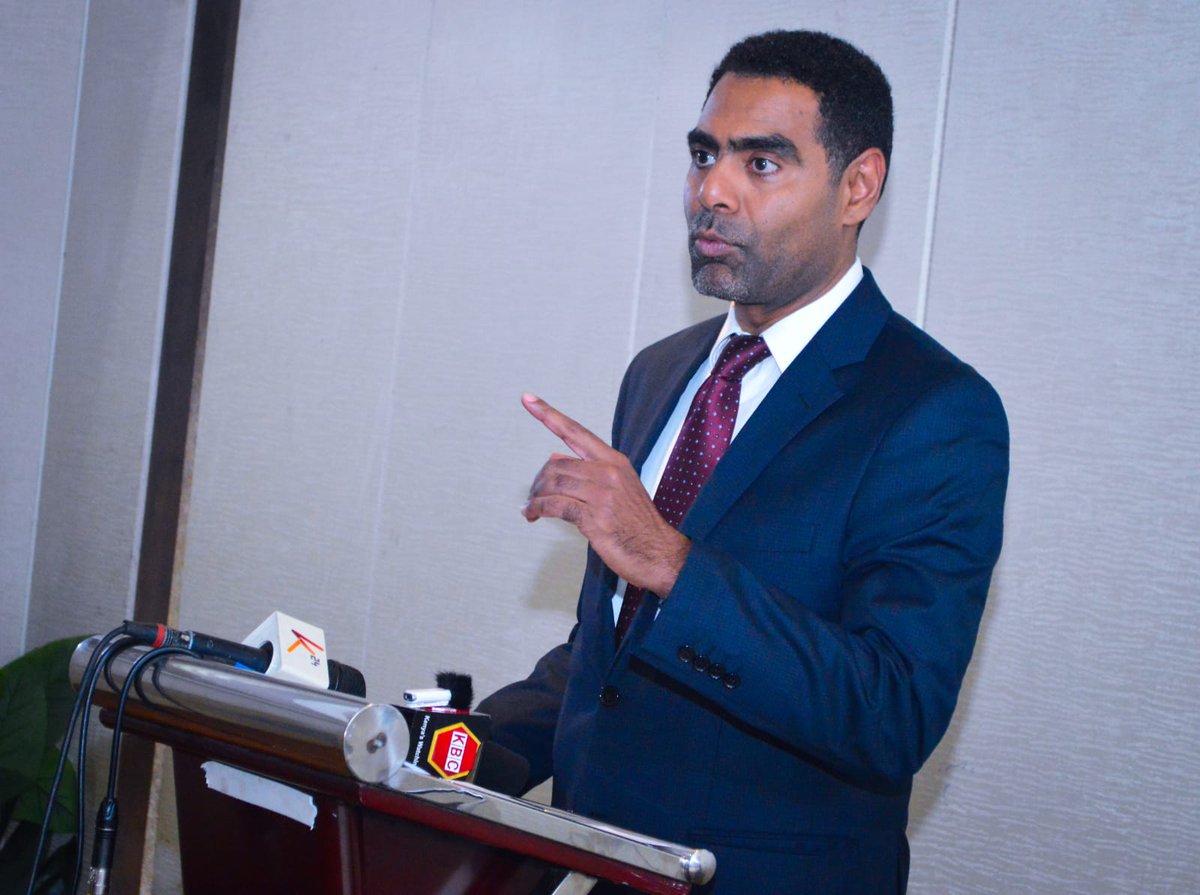 ElizabethhQuinn's tweet photo. Impunity within FKF refers to bypassing proper decision-making channels and oversight by NEC members. This breach of governance practices harms the federation's credibility and reputation. #StopFkfImpunity Hussein Mohammed https://t.co/gN5sGMwBEi