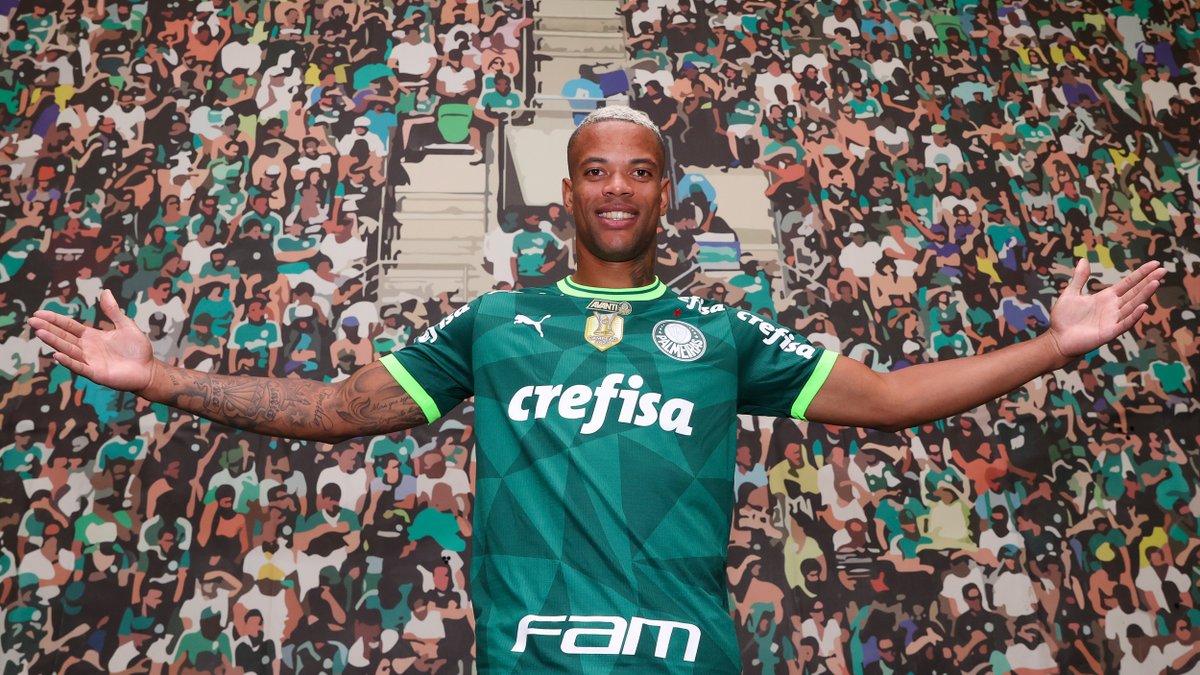 Palmeiras's tweet photo. 𝗖𝗮𝗶𝗼 é do bicampeão 𝗣𝗮𝘂𝗹𝗶𝘀𝘁𝗮! 🤪

Seja bem-vindo ao #MaiorCampeãoDoBrasil! 🐷 ➤ https://t.co/QnUHnIVK1x 

#AvantiPalestra https://t.co/m98tQPU0Gb