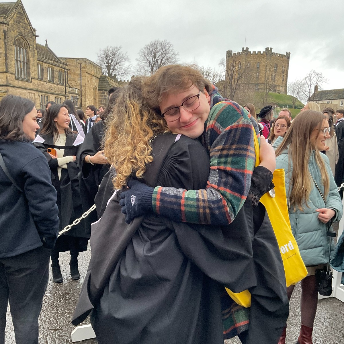 As we approach the last afternoon of our Winter Congregation ceremonies, tag a friend who made your Durham University experience unforgettable 🤝

#DUcongregation #DUinspire