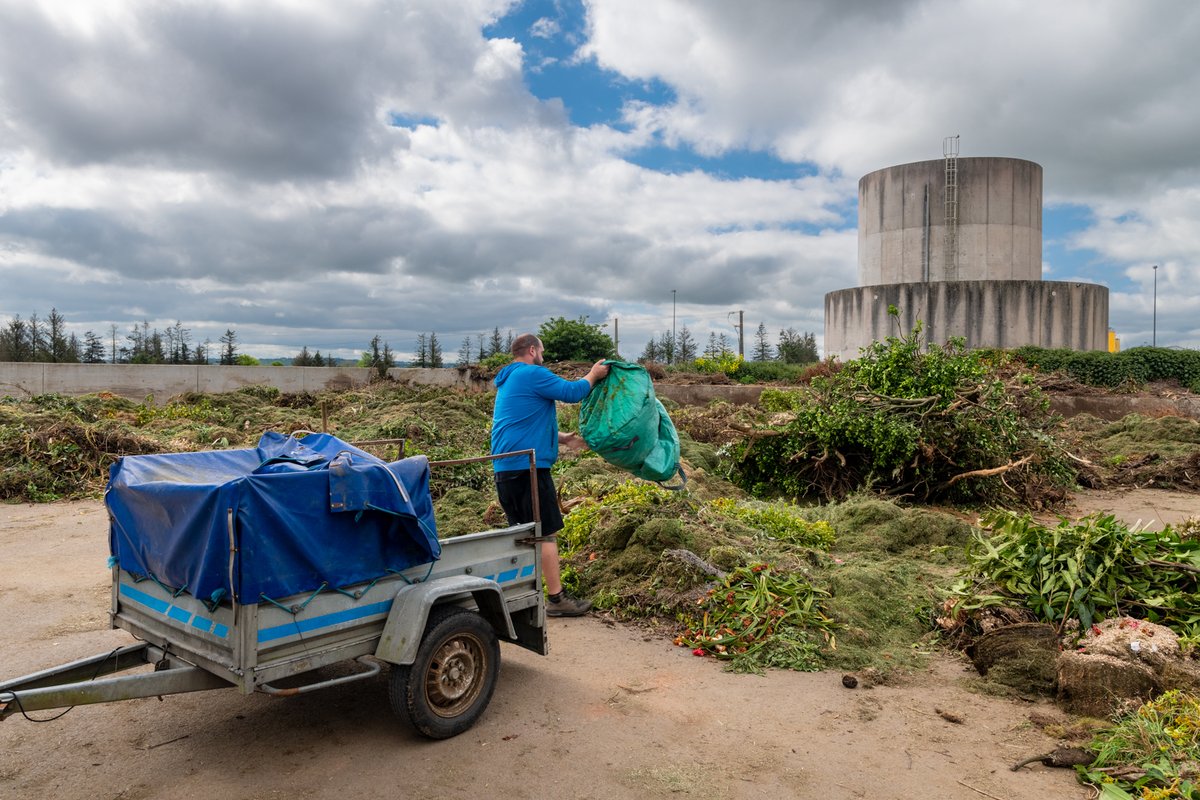 Suite à la tempête Ciaran, la fermeture des aires de déchets verts de La Forest-Landerneau, Loperhet et Pencran, initialement prévue au 1er décembre, a été reportée au 8 janvier 👉  ow.ly/V7FS50Qo5jL