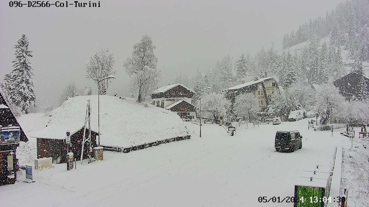 GregorPavsic's tweet photo. Today - La Bollene Vesubie. Do not forget - Col de Turini in much much higher ;)

#WRC #rally #RallyMonteCarlo #ColDeTurini @OfficialWRC https://t.co/aM1IhWbxG7