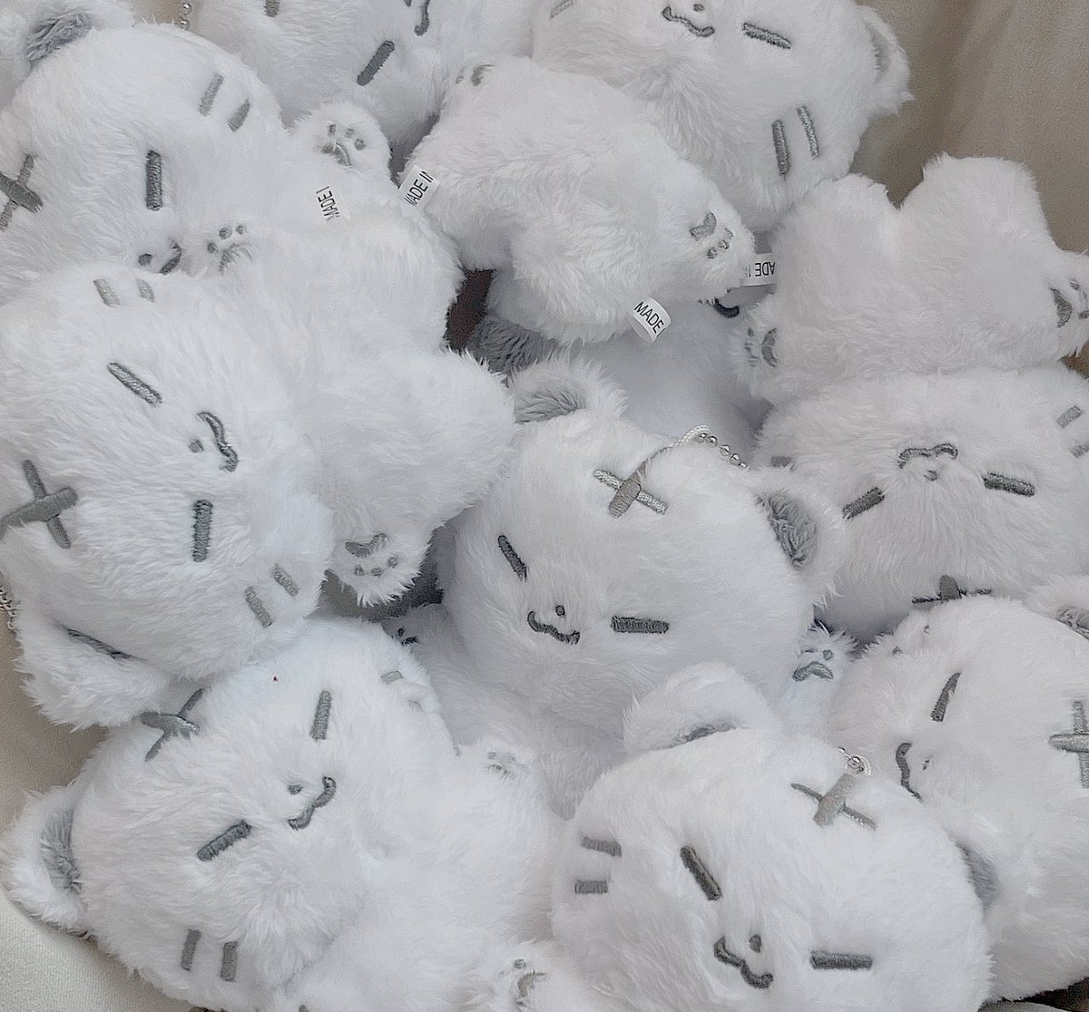 icedhyuki's tweet photo. wtb lfs ph

   10cm hojji doll / vernon doll           
    → max budget: ₱1k 
      ( no to op plz )

       pref tingi  &amp;  onhand
       dm / reply  your  offers!
       ( no reply not inch )

⭑ hoshi going heart teen goingheartteen svt seventeen https://t.co/h0WNAkGakG