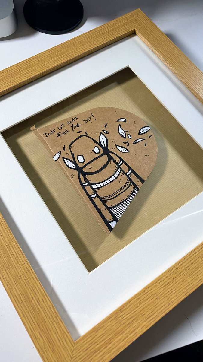 Korporate's tweet image. Really liking floating art in a box frame atm. #posca #korpworm #drawing #artforsale