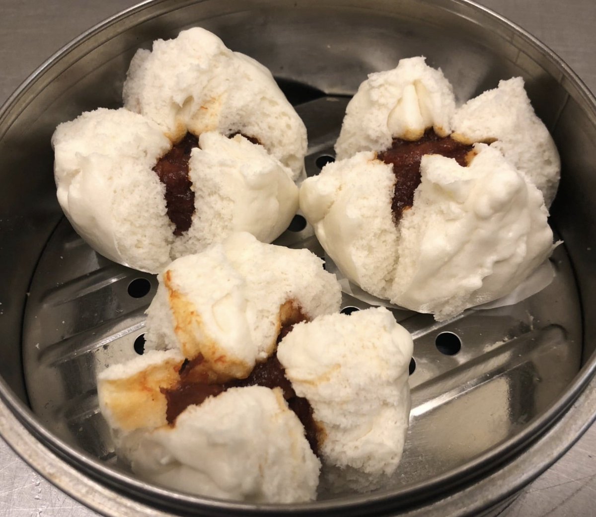 WokPond's tweet image. Sometimes the starters are the stars ✨#PorkBuns #Appetizers drwoktogo.com