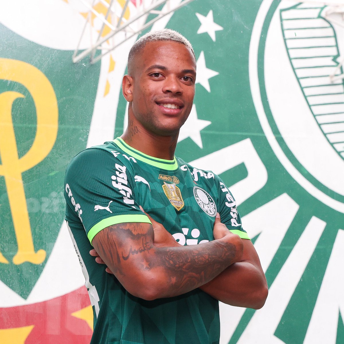 Agora é oficial! Palmeiras anuncia a contratação de Caio Paulista, comprado junto ao Fluminense após boa passagem pelo São Paulo.