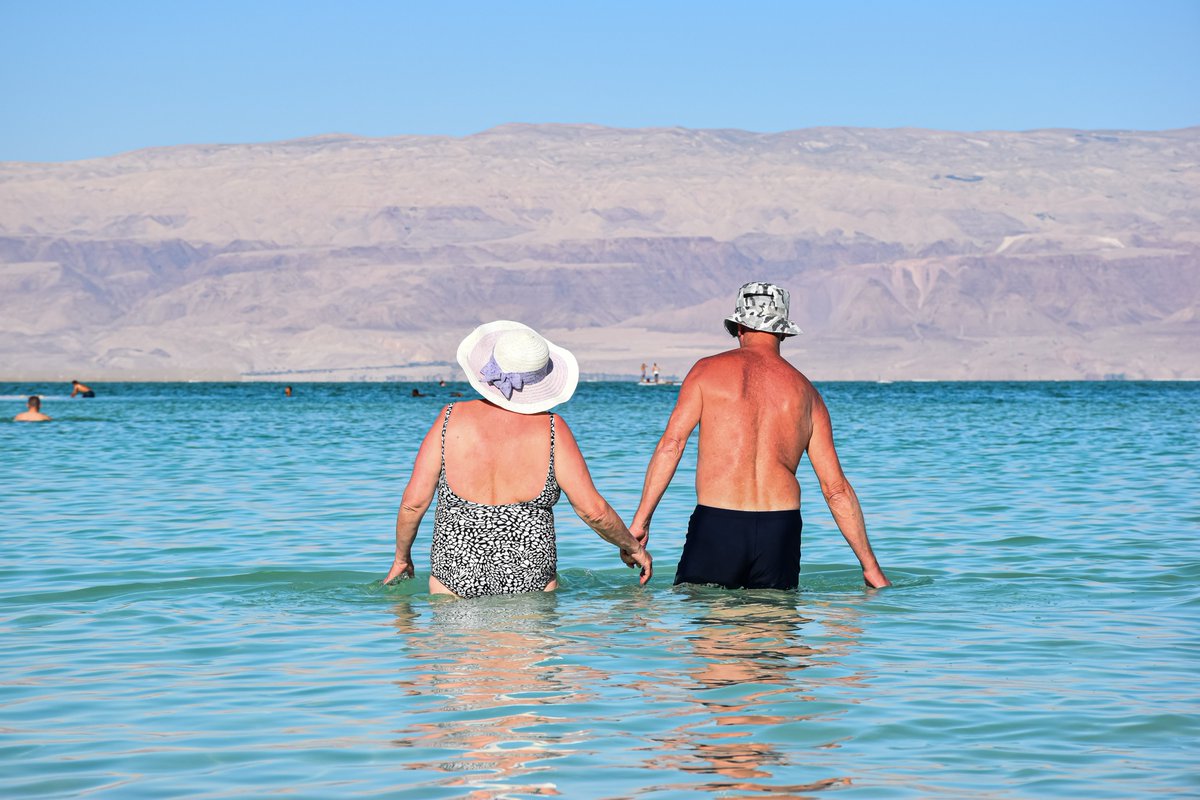 Safe_MoneyLady's tweet photo. Retirement Planning with Safe Money Lady™ - The Role of Advocates in Securing Financial Well-Being
Read more: https://t.co/26P9NGkO6H
#RetirementPlanning #retirementcommunity #retirementgoals #retirement #retirementliving #retirementplan #RetirementPlanningTips #SafeMoneyLady https://t.co/Ra2YESWfQC