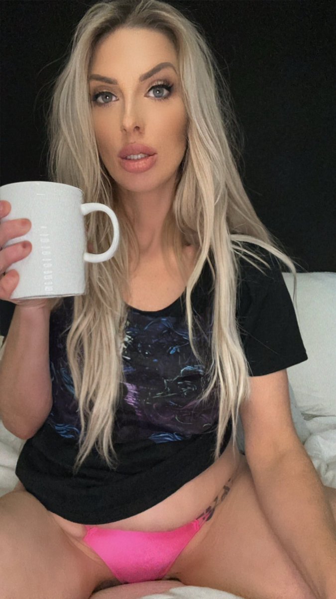 MaeveAlora's tweet photo. Thank God for coffee https://t.co/tjmulJgUcx