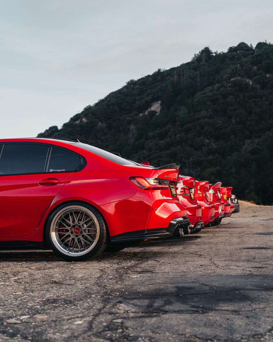 MohlaleGCR's tweet photo. The BMW M3 only has hits and no misses💙❤️ https://t.co/XzT0Y5LJg2