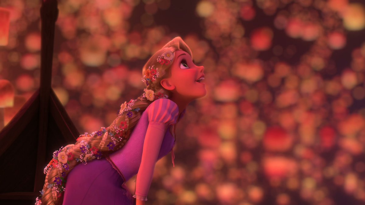 GeekZoneGZ's tweet photo. La mejor escena de Disney.

Rapunzel mirando su sueño.

Y Eugene mirándola a ella.

🤍 https://t.co/GTPPC5mbSi