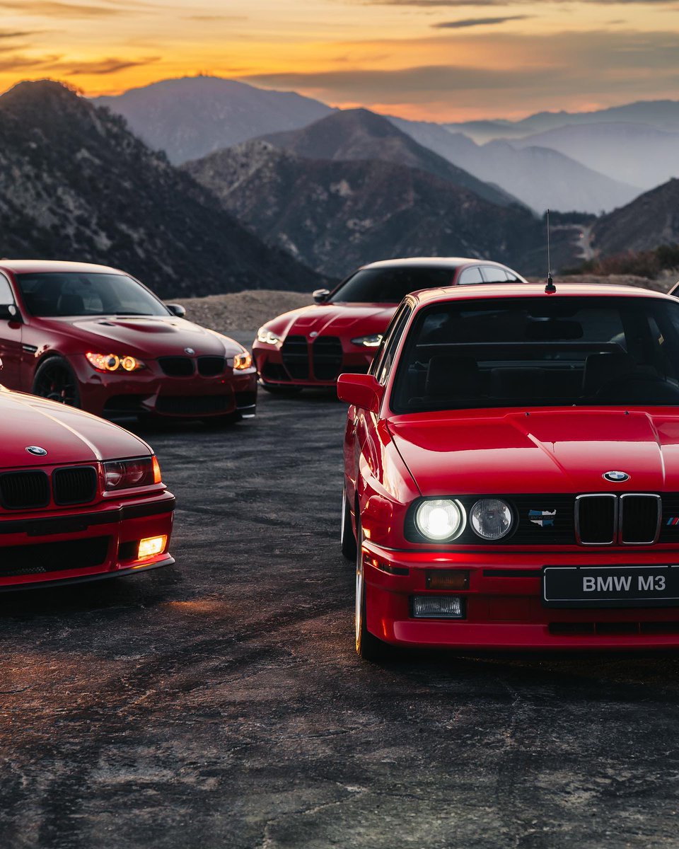 MohlaleGCR's tweet photo. The BMW M3 only has hits and no misses💙❤️ https://t.co/XzT0Y5LJg2
