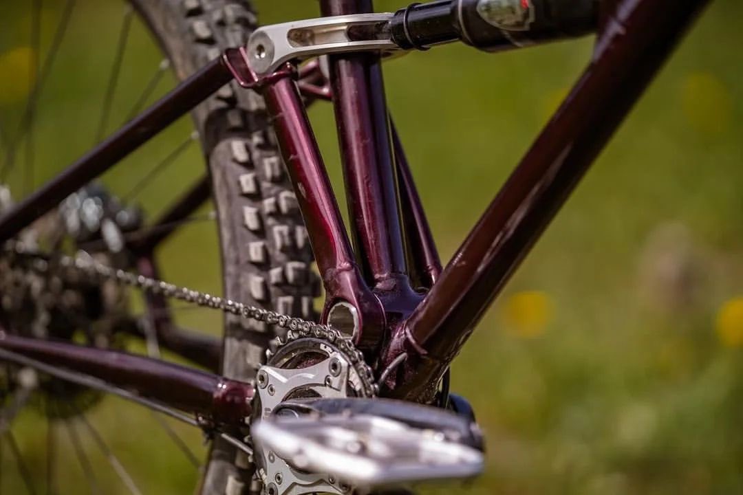 steelisrealmtb's tweet photo. This is looking far to sunny be current..... but I'll take it 😆❤️
Huhn 29 ST in mullet mode enjoying some fine German County side. #Steelisreal #huhncycles #huhn #moorhuhn #moorhuhn129 #theeuropeanbikeproject #cnc #steel #steelfullsuspension #steelisrealmtb #framebuilding #make https://t.co/AC5jt8W2GC