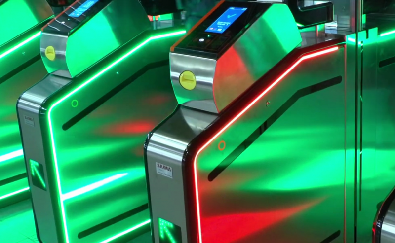 MILinMOV's tweet photo. QUESTIONE TORNELLI, IL DITO E LA LUNA

Un tema di discussione è stata l'installazione da parte di ATM di nuovi tornelli anti-scavalco in una città sempre più costosa e respingente

@radiondadurto @Muhlbauer_ @OffTopic_lab @alexfoti @OffTopic_lab 

https://t.co/CiBJwMqbNW https://t.co/cwGOtT1eiH