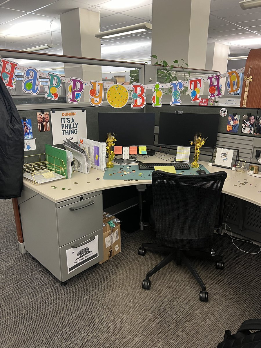 Ant_Maggs's tweet photo. I worked for the same company for 5 years and they hardly batted an eye for anything for you let alone your birthday. I've been with my new company for not even 2 months and I came in today to this from my whole team. 🥹🥹🥹 https://t.co/NKs79Hjbj9
