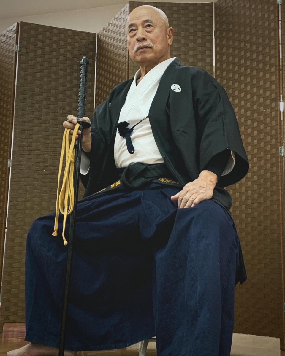 tate_zankyo's tweet photo. 現代にタイムスリップした武士

#十二騎神道流
#武士
#侍
#高倉英二 https://t.co/MYJC8yjHaQ