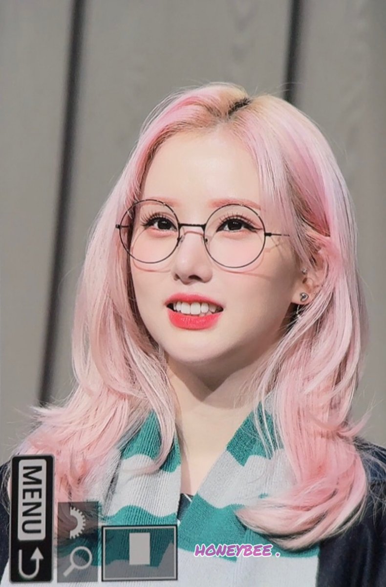 honeybee_530's tweet photo. 240105 
#비비지 #VIVIZ #은하 #EUNHA #정은비@VIVIZ_official https://t.co/NapVjU3v3I