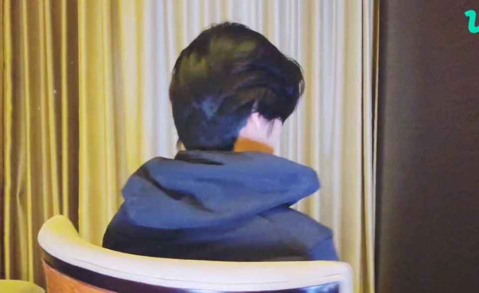 jongsug2's tweet photo. 끝말잇기할까요?
안해주네
그래요하지마요 https://t.co/C7WuhR2oIq