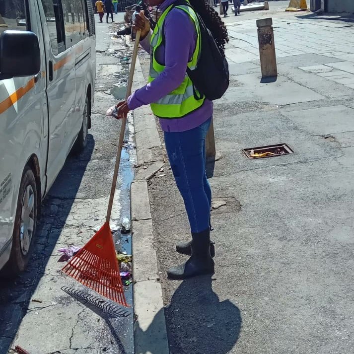 The SEF participants are hard at work  cleaning-up across 15 localities within the inner-city of Johannesburg, following the festive season. 
#SocialEmploymentFund #PresidentailEmploymentStimulus #SEF #JICP #JICSEP #Empoweringlives #workforcommongood