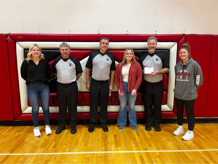 upsalaschools's tweet photo. Thanks to the refs, bench buddies, and great fan section for helping us pull off the win against Staples-Motley, 63-43! #ThankARef #learn487 https://t.co/Pk6pjvl9dP