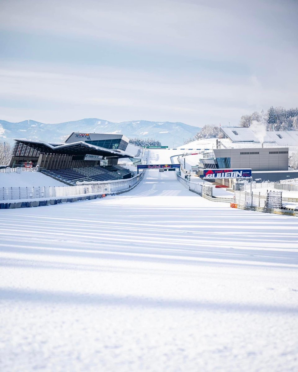 FTotal_'s tweet photo. El Red Bull Ring nevado...😍😍 https://t.co/2vpGvi73Cv