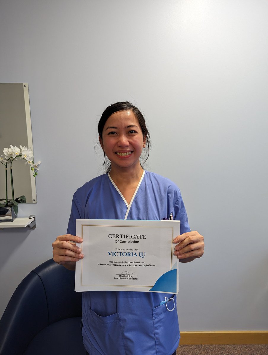 What a wonderful start to the new year 2024 😃 2 new brilliant SACT trained nurses signed off their UKONS Passport 🥳🥳 Well done!