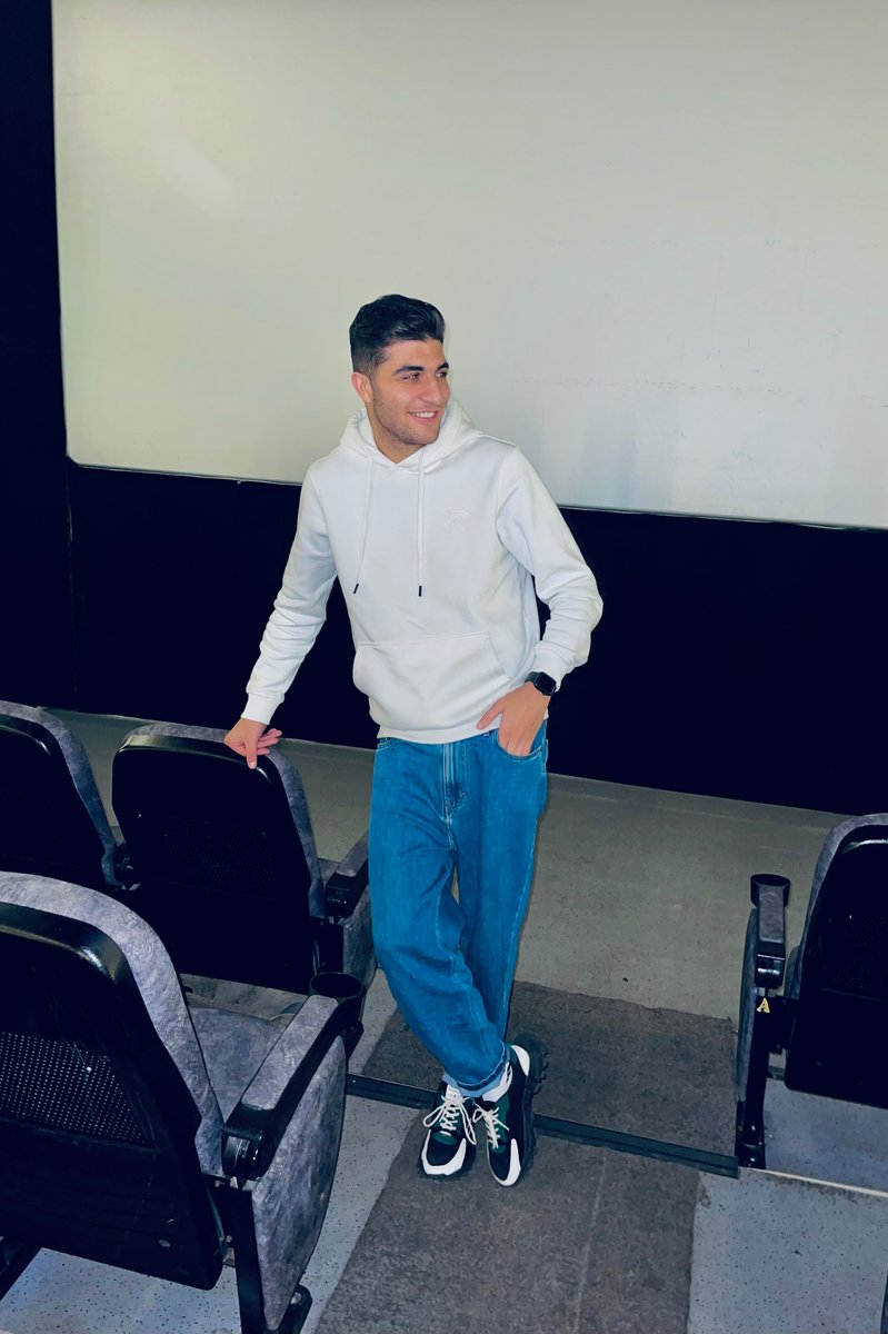 tooo7aaaaaaa's tweet photo. ربنا دايما ساترها معايا عشان انا حد نضيف من جوايا🤍✨. https://t.co/NnWgecZ8j9