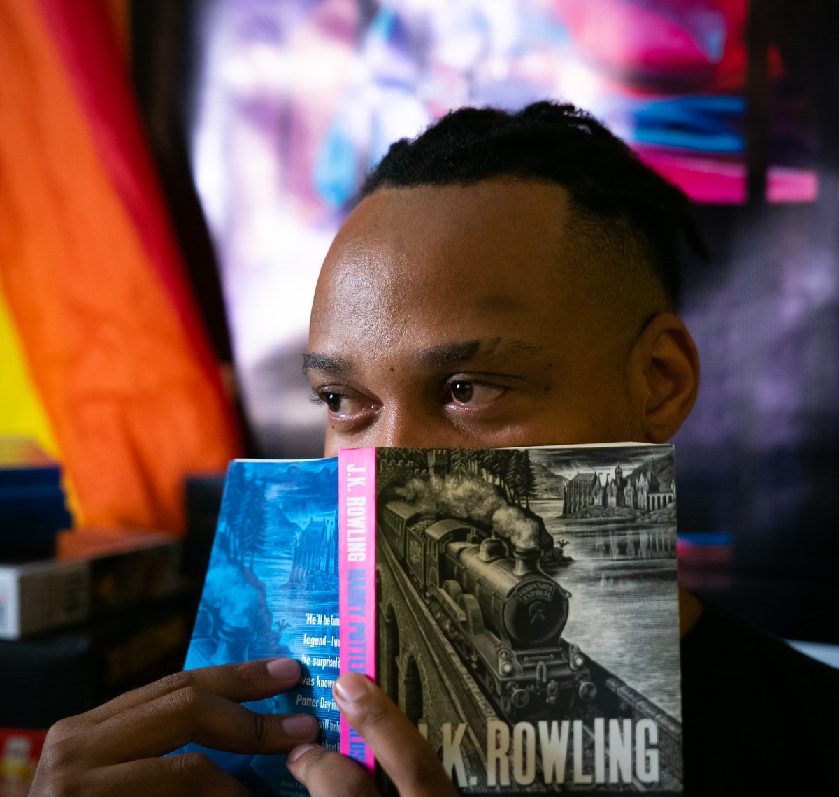 Vera_zw's tweet photo. The last of my muses @Mukaradhi1 . My best friend of 13 years and an amazing human being so of course I would feature him in my series #HumanEyes as a gamer and playwright. Here's to you friend 
Song and mini doc coming out soon!
📸 @wizkid2388 
@StateIVLP
@MeridianIntl https://t.co/6eEttFNEfe