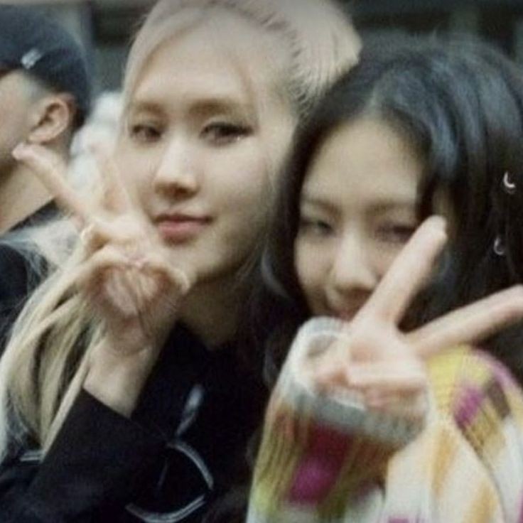 wanwnrn's tweet photo. "What If All This Time..."

A #CHAENNIE ONESHOT AU https://t.co/y6eOdWtRMZ